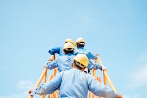 Transport publiczny a planowanie przestrzeni miejskiej: jak tworzyć funkcjonalną infrastrukturę komunikacyjną?